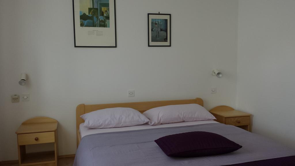 Apartments Lana Umag Pokoj fotografie