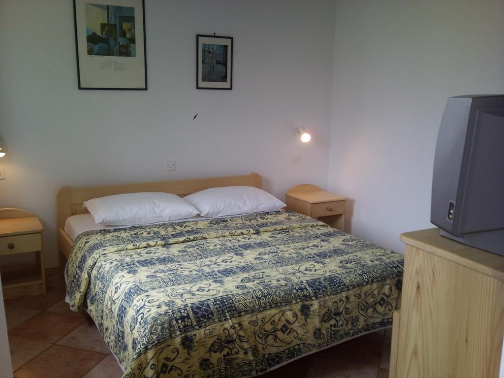 Apartments Lana Umag Pokoj fotografie